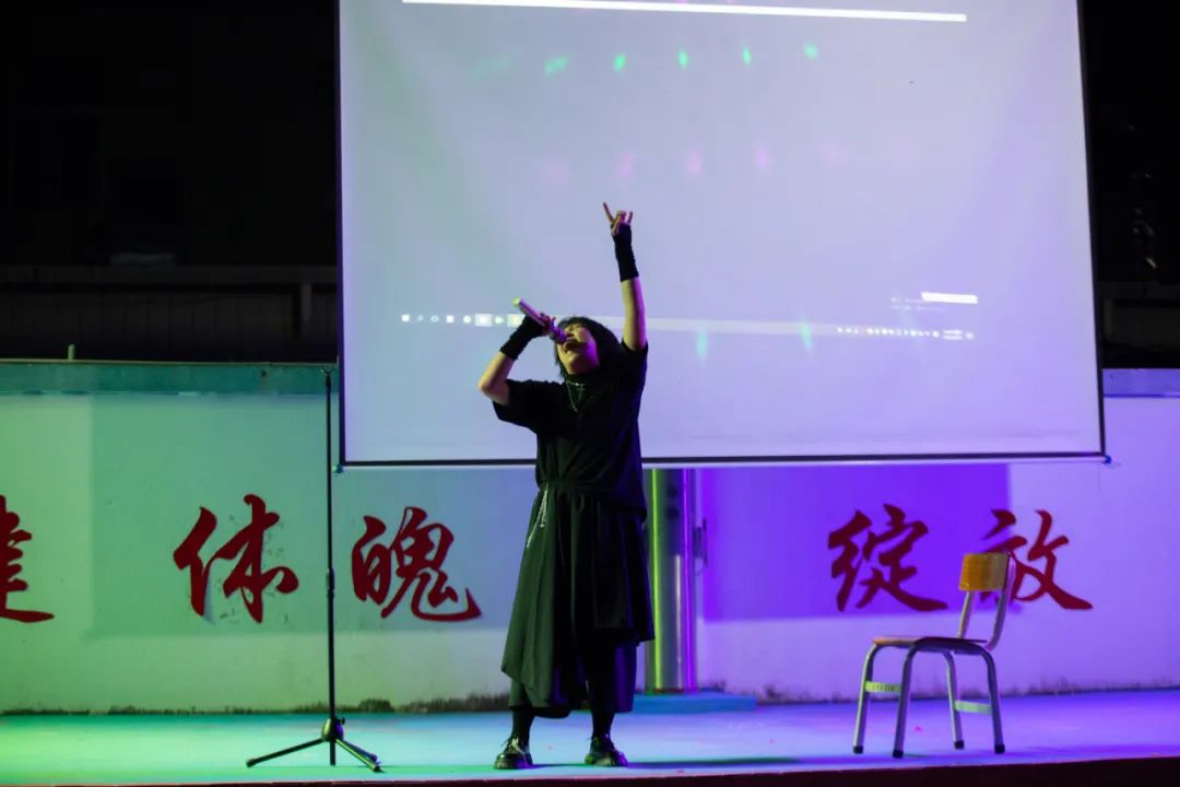 炫动青春 唱响新盈 ｜ 新盈学校校歌合唱比赛与校园歌手大赛总决赛成功举办
