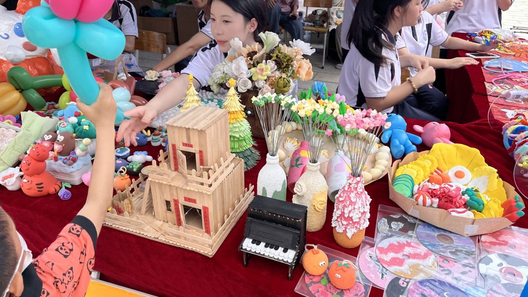 技能：让生活更美好 | 新盈学校亮相珠海市职业教育活动周展览，现场收获无数好评