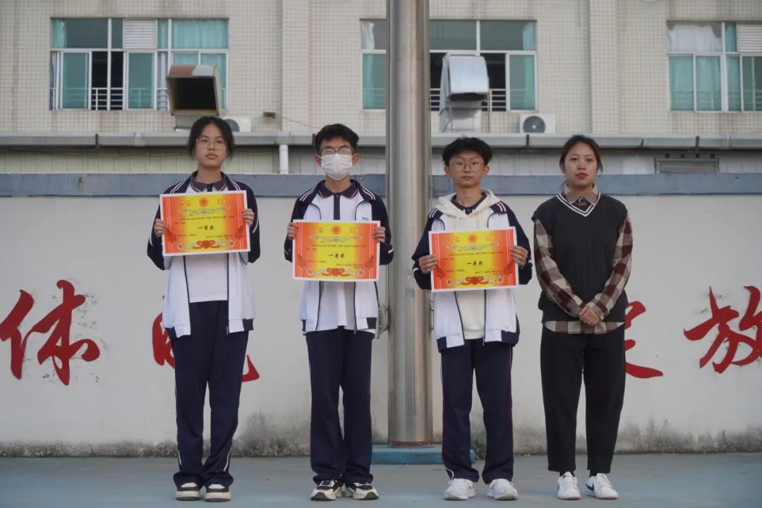 笔墨飘香 书写精彩——珠海新盈学校英语书写比赛圆满结束！