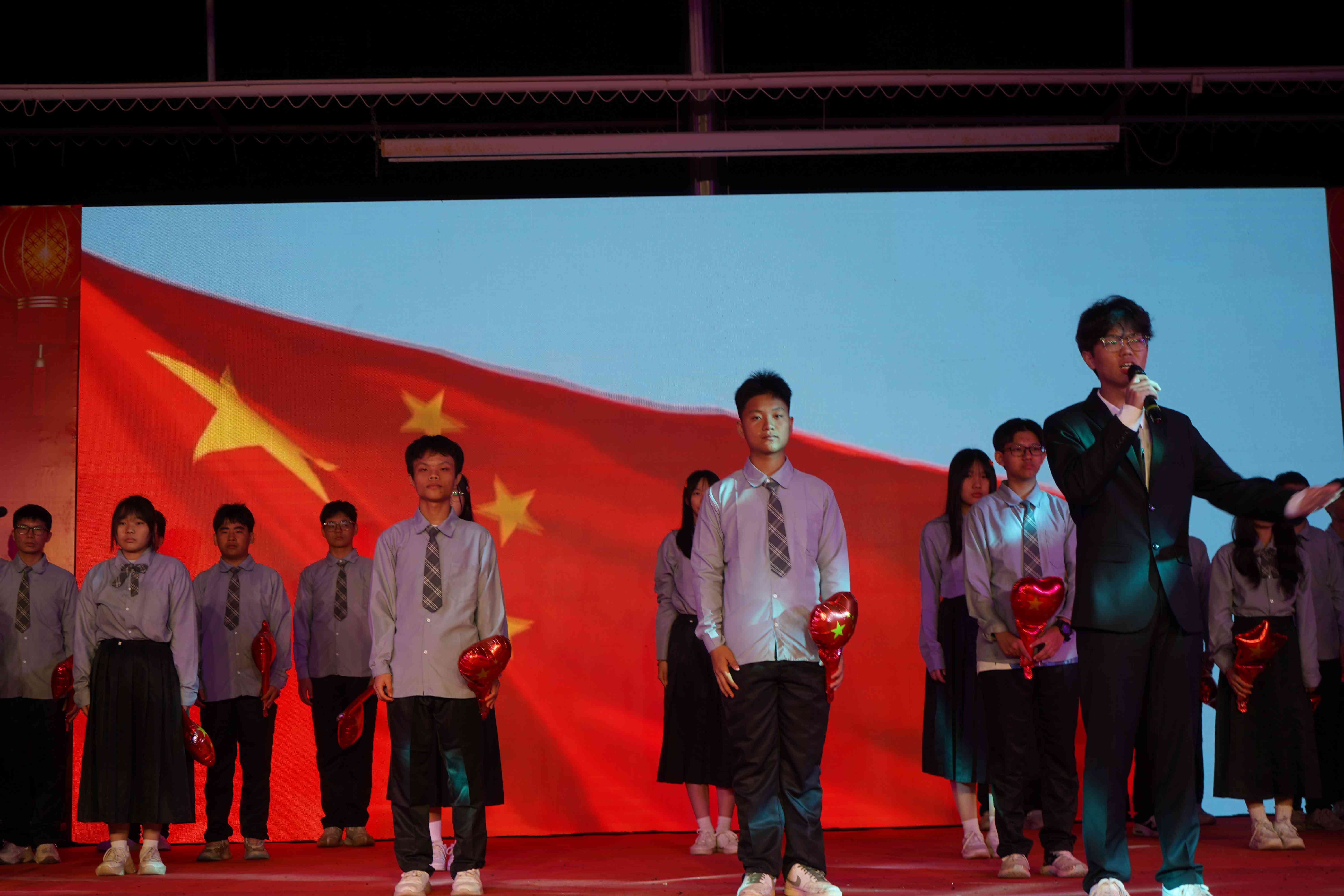 向新而行 迎光出发 珠海新盈学校2024年元旦晚会圆满结束