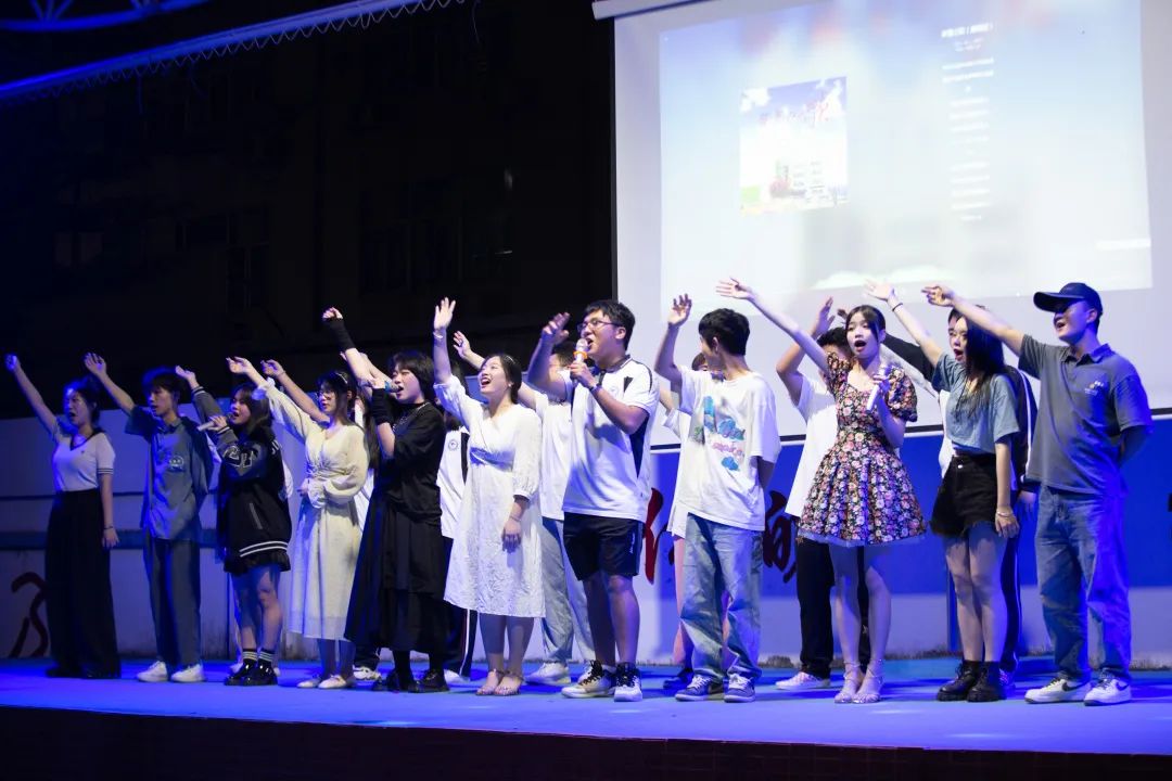 炫动青春 唱响新盈 ｜ 新盈学校校歌合唱比赛与校园歌手大赛总决赛成功举办